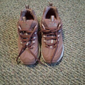 Skechers size 6 mauve D'lites